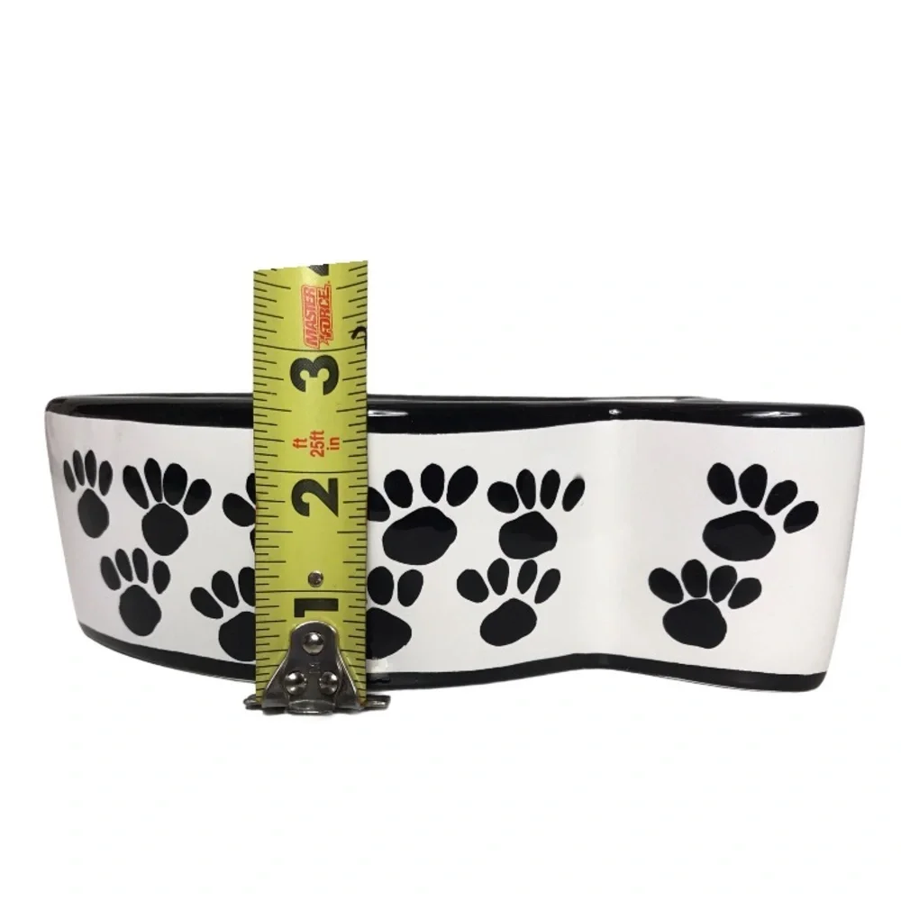 Black & White Ceramic Fish Shaped Cat Bowl